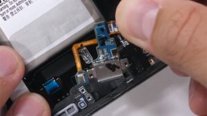 How to replace Samsung Galaxy Note 9 charging port flex and microphone