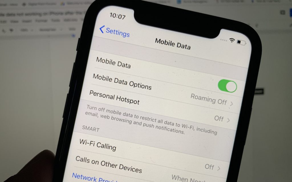 Mobile data not working on iPhone after the iOS 13.3 update