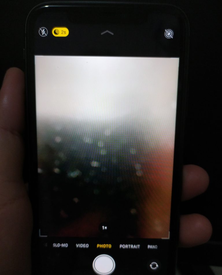 fixing an iPhone XR front and rear camera problem