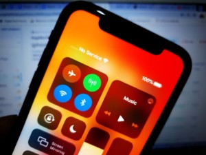 how-to-fix-iphone-11-can't-make-phone-calls-after-ios-13-3 - TheCellGuide