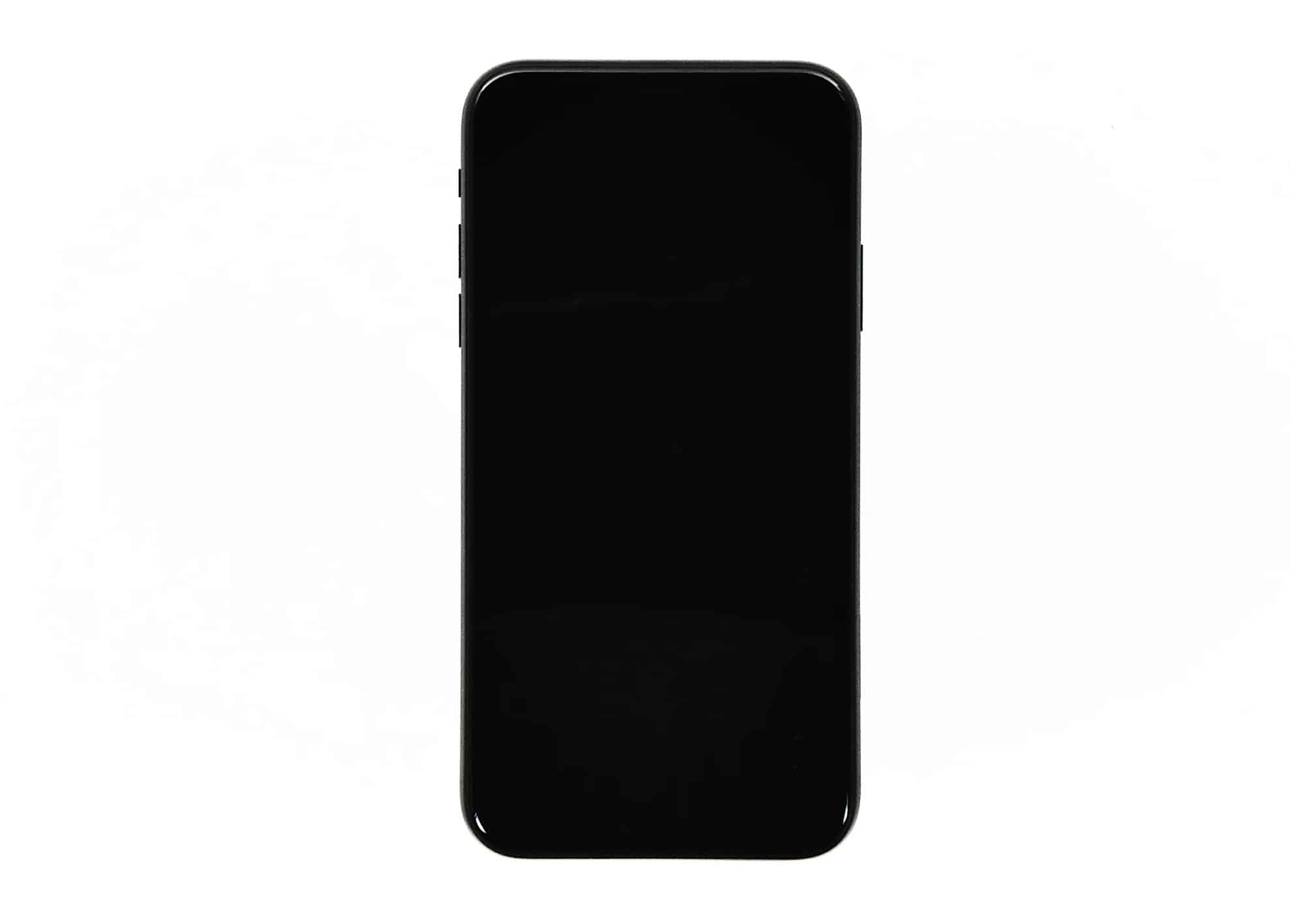 iphone-wont-turn-on-black-screen-of-death - TheCellGuide