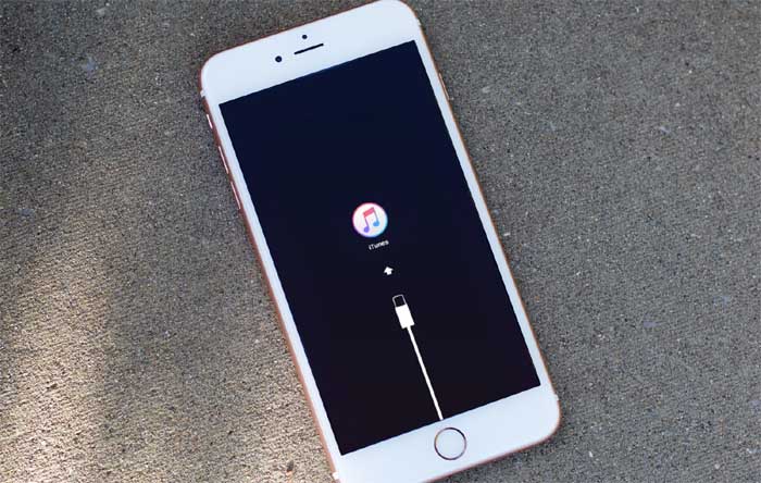 iPhone 6 Plus yang terjebak dalam Mode Pemulihan