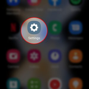 hide apps from home screen galaxy z flip4 1